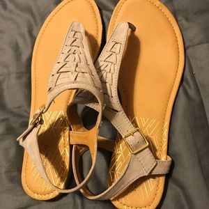 Maurices Sandals